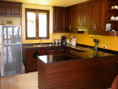 Heaven On Earth Koh Lanta Villa Kitchen